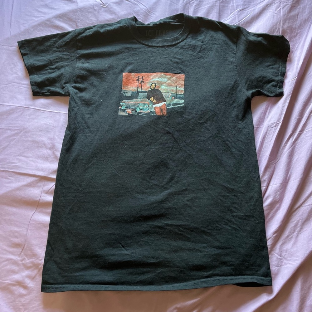 ICE CUBE GRAPHIC SHIRT